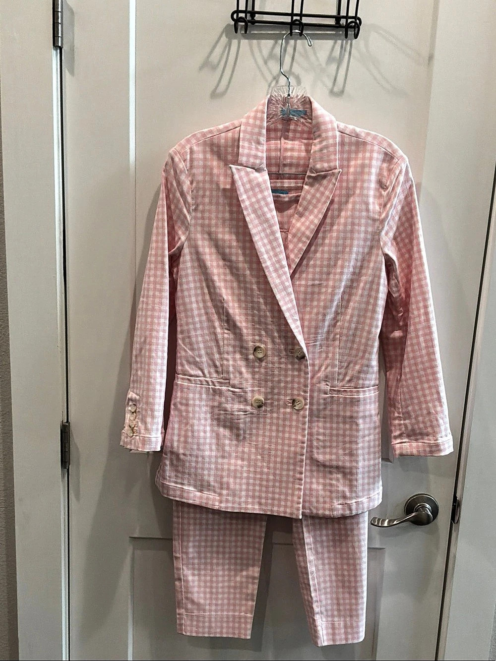 J.McLaughlin Ressie Gingham Jacket Pink Size 4 & White Pantsuit Size 6